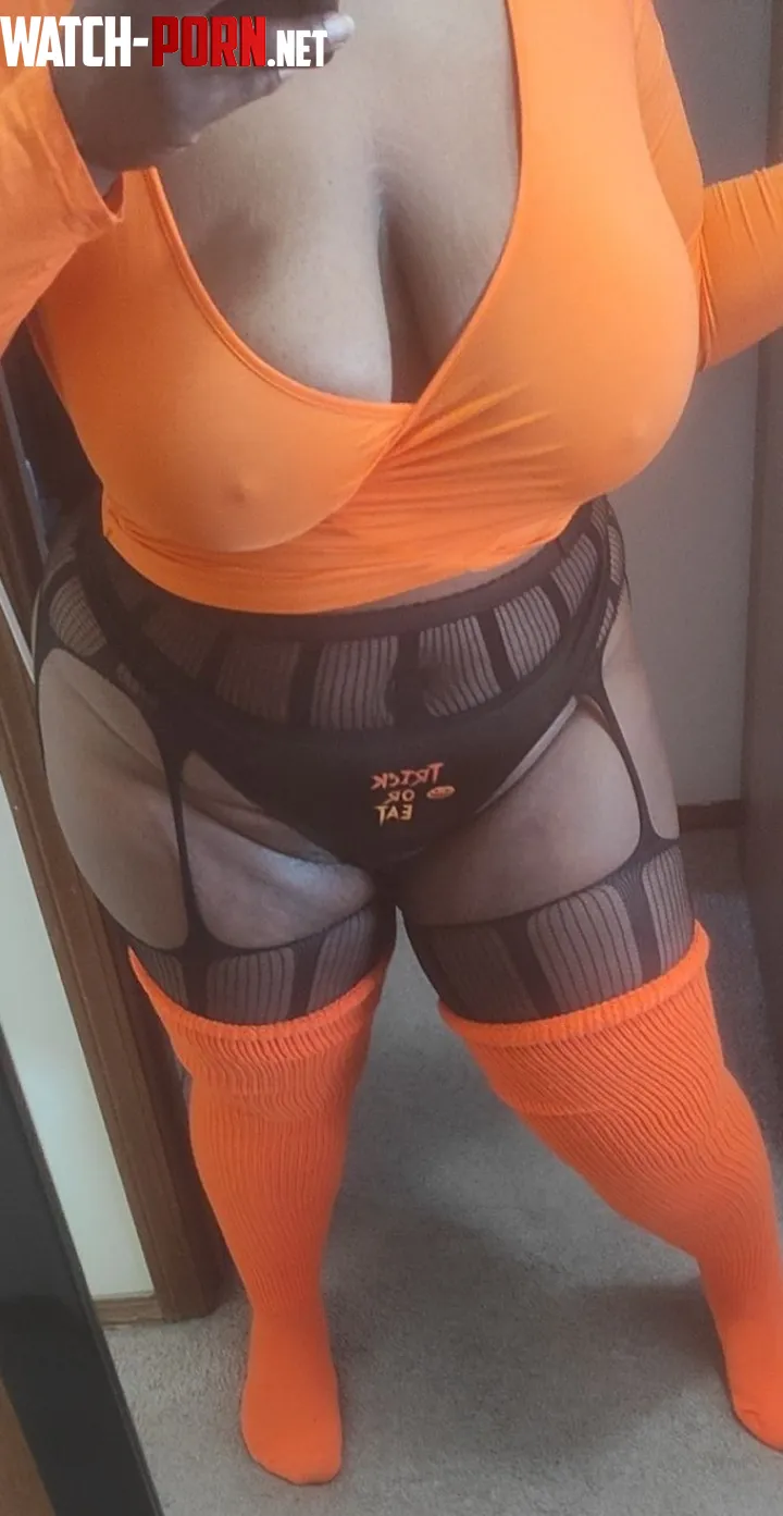 Let me sit on your face by kneel4Goddess