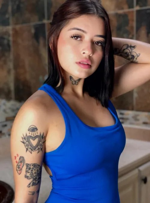 Thumbnail Ride the Wave: TheRealBellaRosex's Enthralling Ride | TotalBabes
