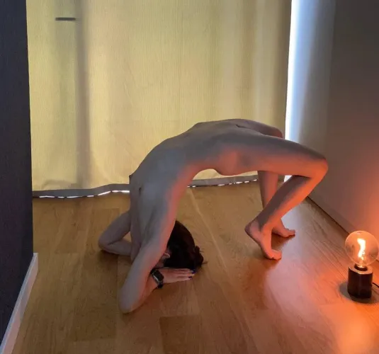 Thumbnail Morning Yoga Energizes Me - Unveiling meledylove