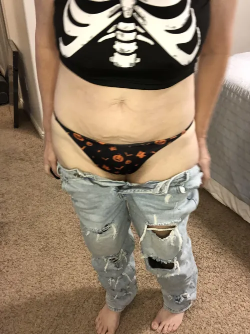 Thumbnail Spooky Panties: Explore Mysterious Sensuality - sakurasnow13