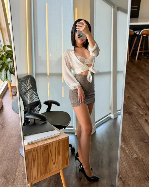 Thumbnail Secretary Seduction: Joining the Boss After Hours with fun-sized-asian
