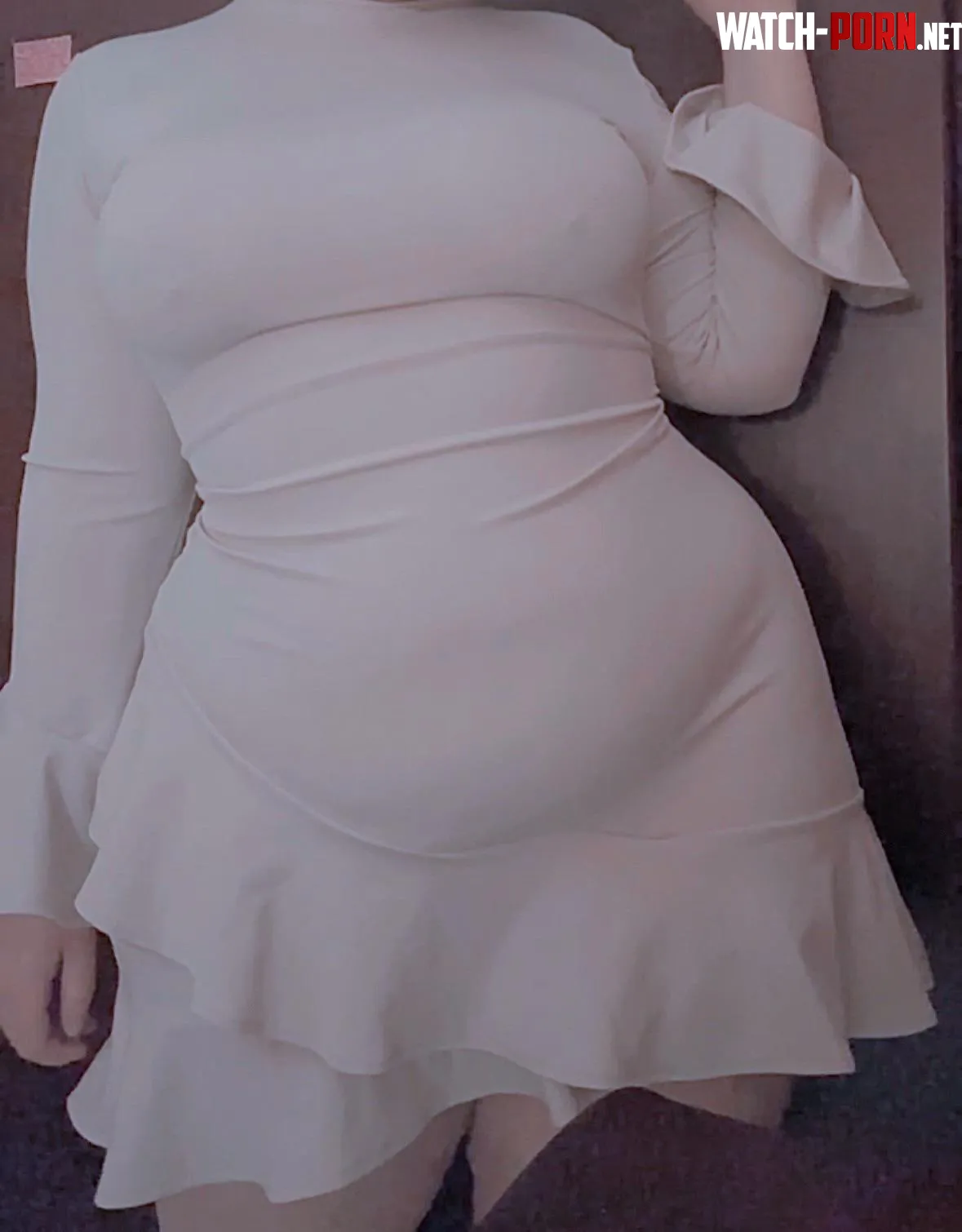 Im the fattest girl anywhere I go   by Silent_Tea1955