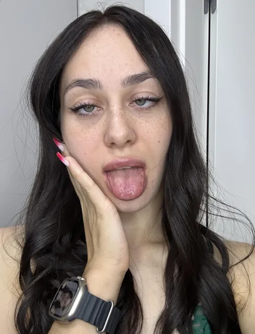 Thumbnail Ahegao Revelations: The Impact of Facial Expressions on Pleasure