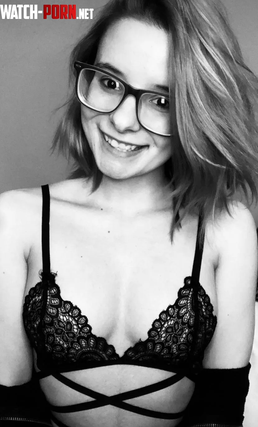 rosiethesecond by littlerosieroe