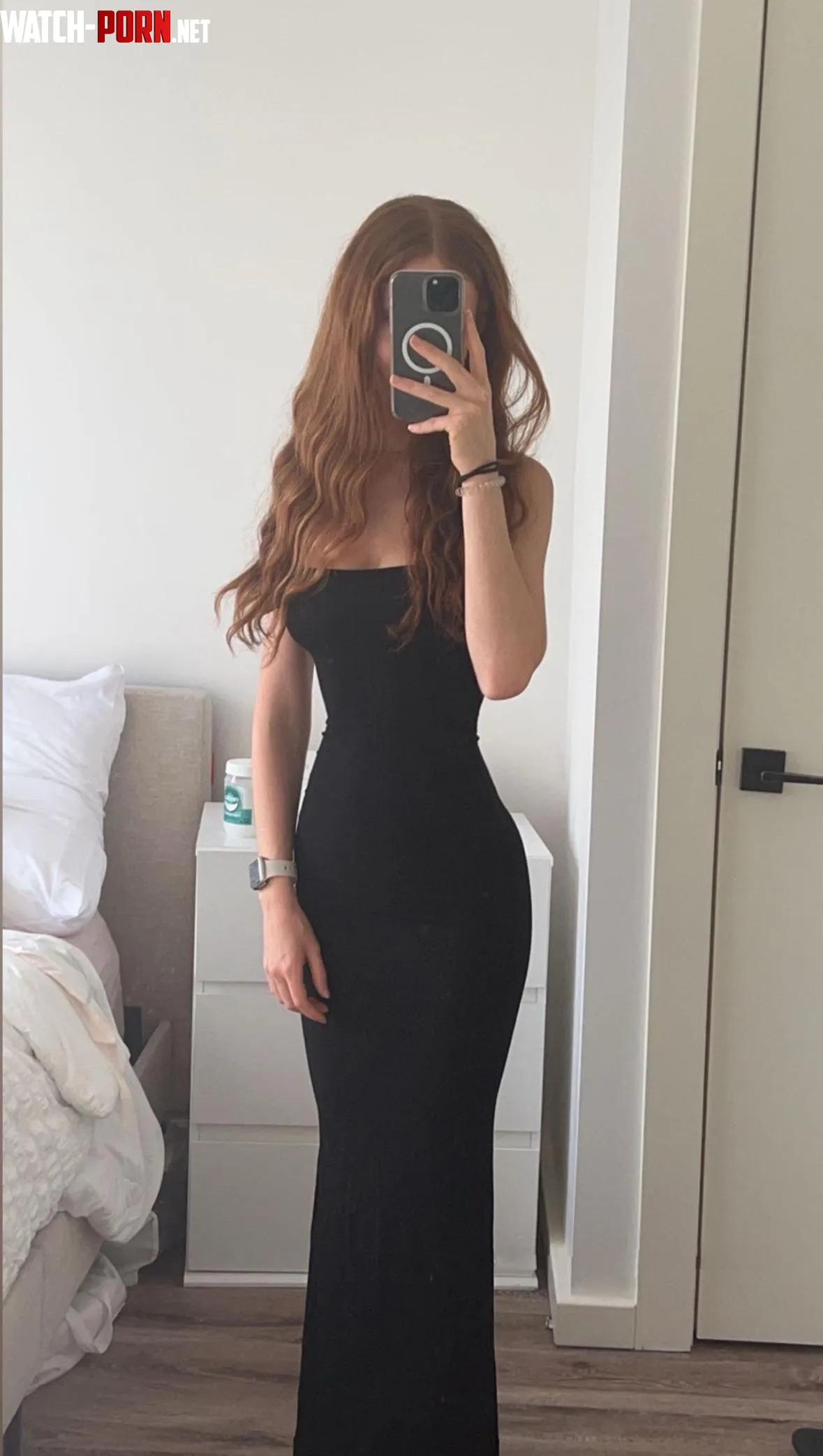 25F  I want to wear this to a date by lithrowaway2