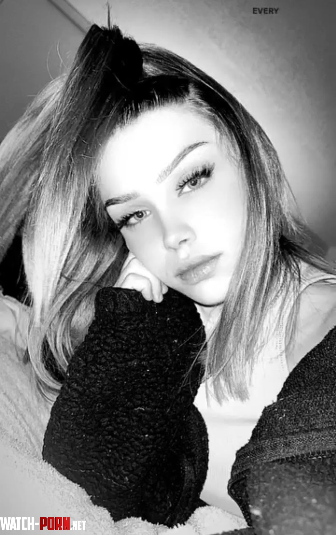 Dm me to talk about my gf  by LivingCoconut860