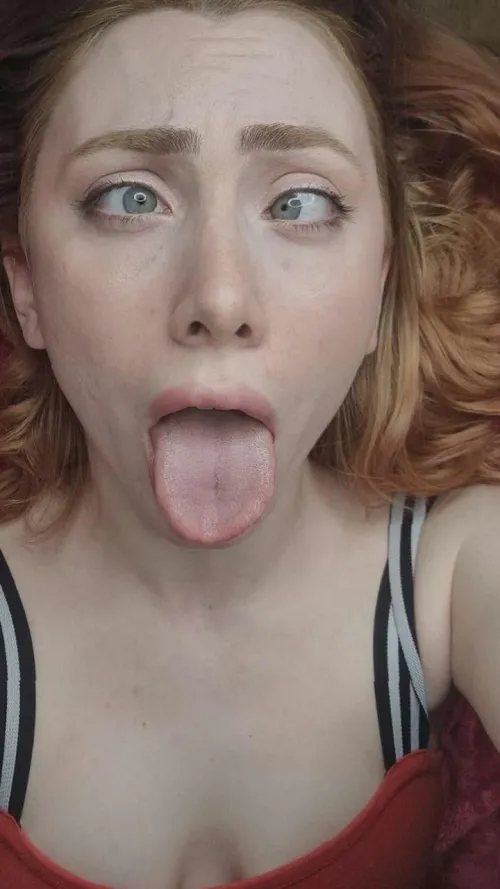 Thumbnail Seductive Ahegao Faces: Expressing Desire and Fantasy