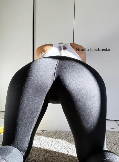 Thumbnail Morning Vibes in Yoga Pants - NatyBond_OF's Style
