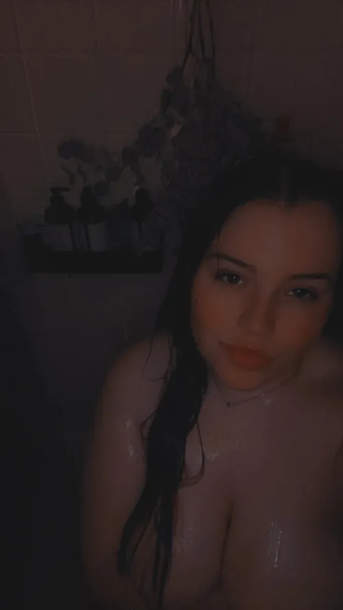 Thumbnail Join the Fun with vanessalynn09 - Irresistible Content Await