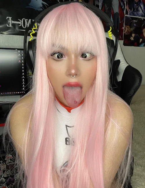 Thumbnail Intimate Encounter: Exploring RealAhegao with iam_michaelalove