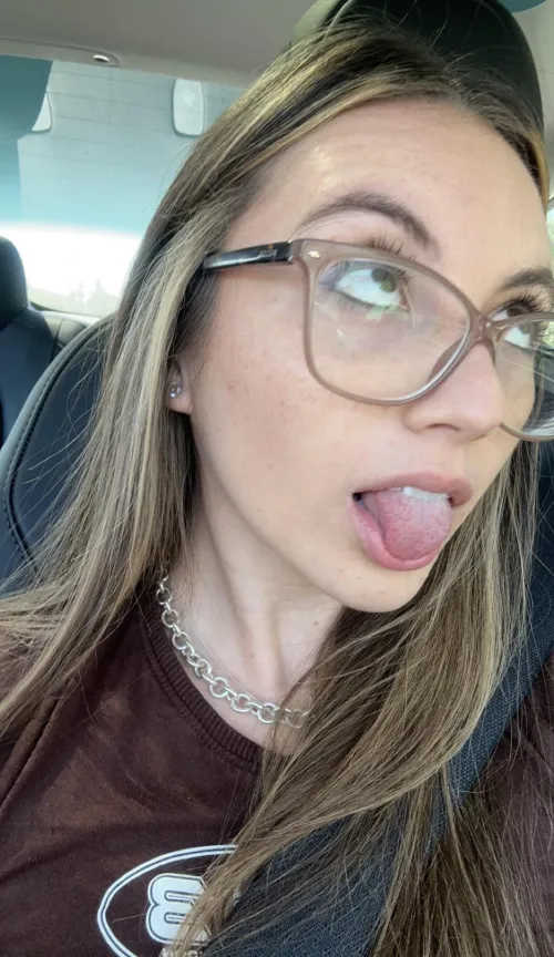 Thumbnail _talyyyya_ Invites You to Chill: Latina Vibes