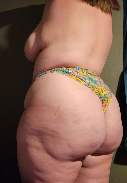 Thumbnail Prettyskeleton's Love for These Panties | Author: Prettyskeleton | BBW