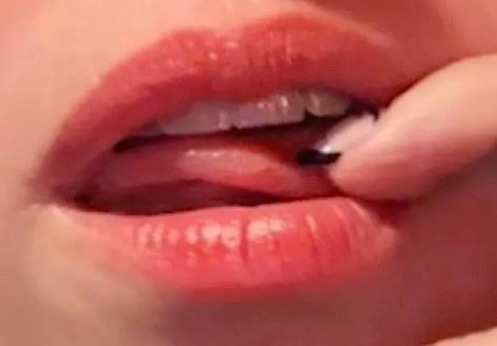 Thumbnail Taste, Touch, Desire, Crave: An Alluring Journey | Feeling-Author605