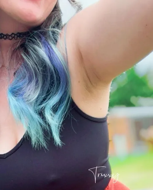 Thumbnail Exploring Armpit Love with MistressTrixxy