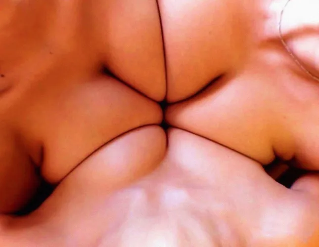 Thumbnail A Trio to Explore: Dive Into titstouchingtits with DavinCort
