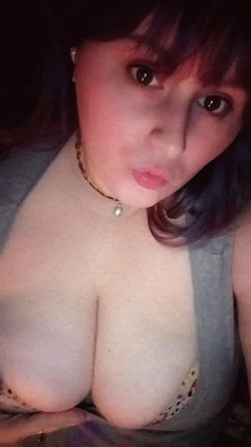 Thumbnail Goth Girl Delight: LivingDeadGirl62402's Offer on slutsofsnapchat