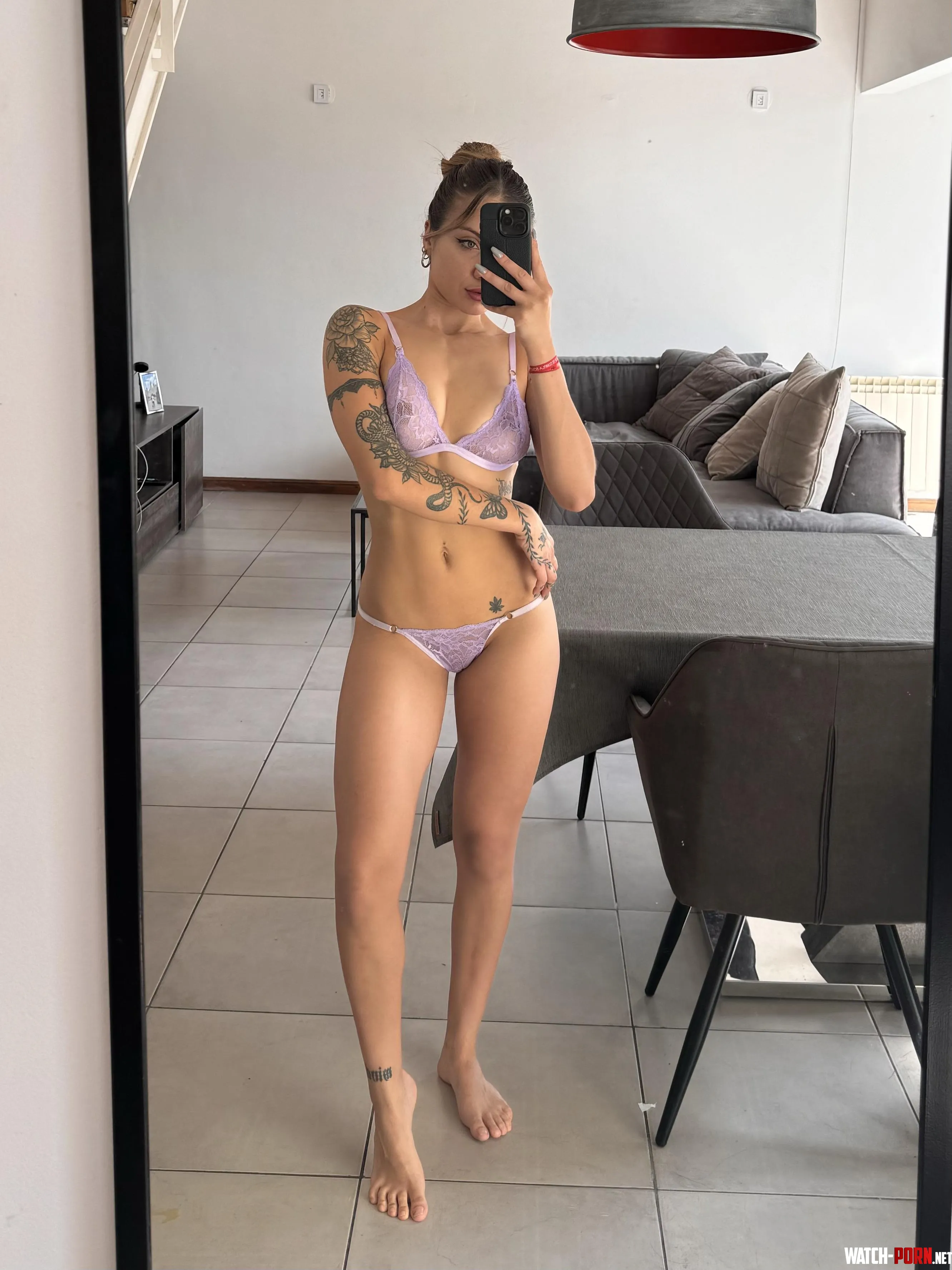 Just a tiny girl that actually like even love to get filled up by sweetpinkbabyyy