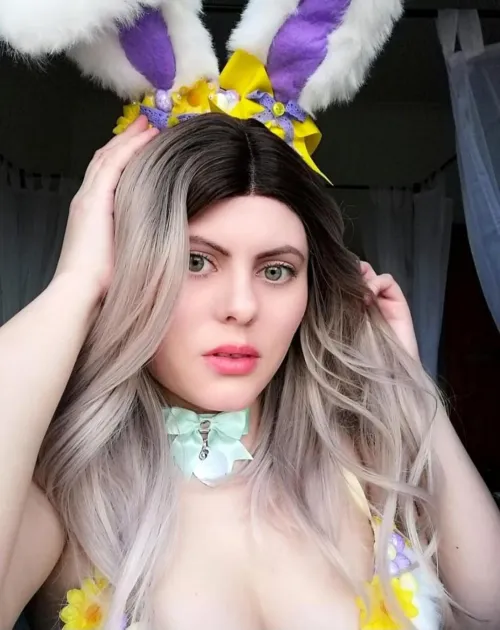 Thumbnail Sniff, Sniff, Nose Wiggle - Dive into Petplay with Curvylittlealice