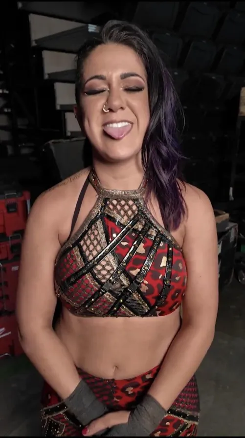 Thumbnail CuentaDeThrowaway6 Shines Light on Bayley Performance | WrestleFap Analysis
