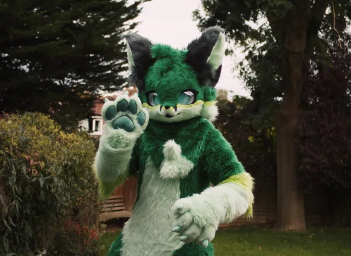 Thumbnail InfinFox's Fursuit Journey Unveiled: A Transformation Story