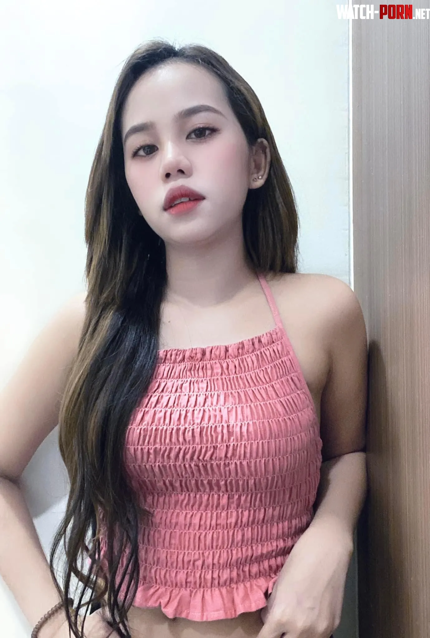 pink D by zoeysocute