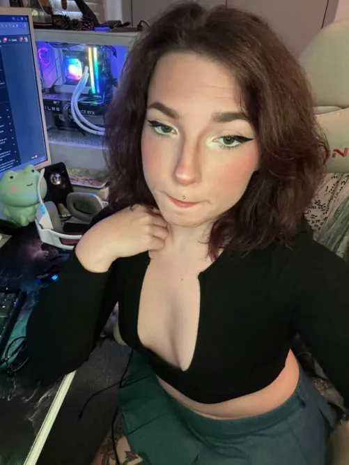 Thumbnail Anime Enthusiast Seeker: Looking for Guys Who Love Anime by Alternative_Unit3577
