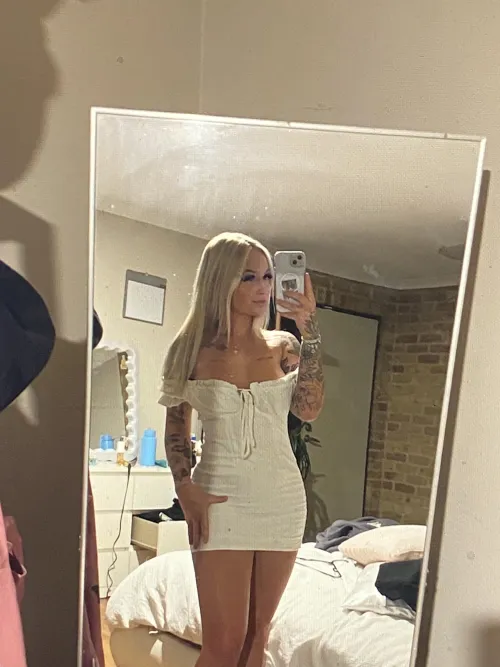 Thumbnail Revealing Cropped Top Dilemma - by PatriciaNicholeq