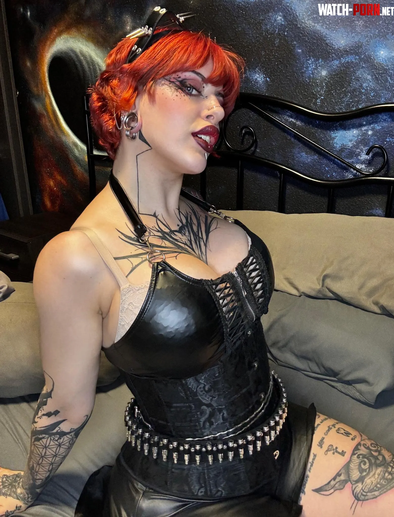 wanna date a sexy punk girl like me by angel_dreamers