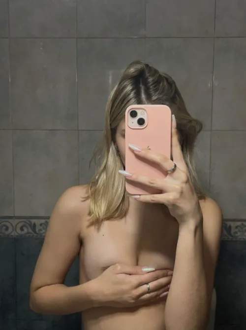 Thumbnail Cheekily Captured Selfie by Twiinkling in MirrorSelfie Category