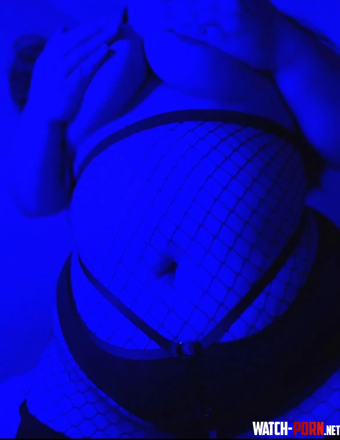 Finger tips have memories Mine cant forget the curves  your body  by LinaLush