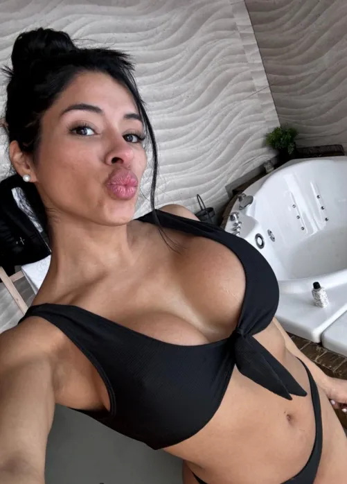 Thumbnail Unveiling Sexiness: The Allure of a Confident Slut | Cuty_BlonDY