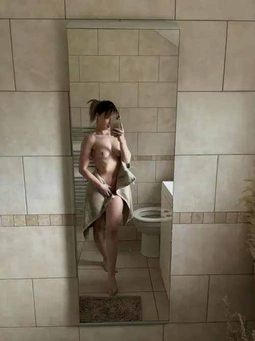 Thumbnail Petite and Squeezable Mirror Selfie | phiex__x