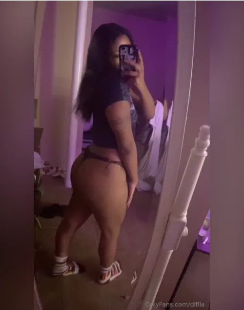 Thumbnail Individual-Value9209: Mirror Pic Delights Await on OnlyFans101