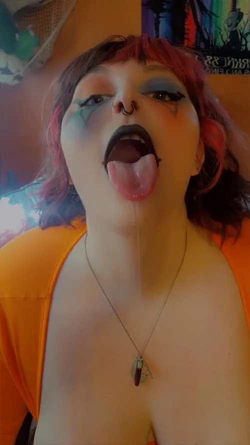 Thumbnail amber-1995's Dilemma: 'Sloppy or No' OnlyFans Experience