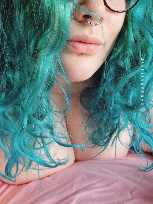 Thumbnail Hungover Horniness Confessions - xkittenkayx Reveals