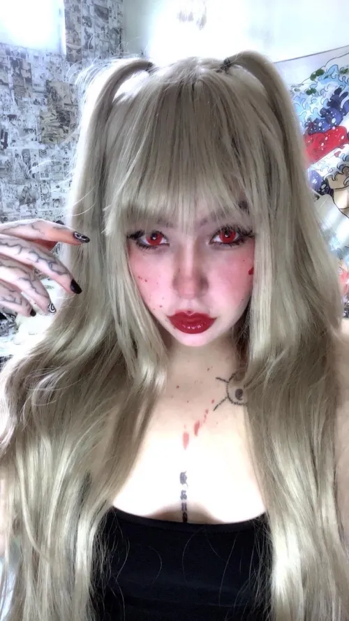 Thumbnail Elzinhachan's Misa Amane Cosplay: A Perfect Portrayal