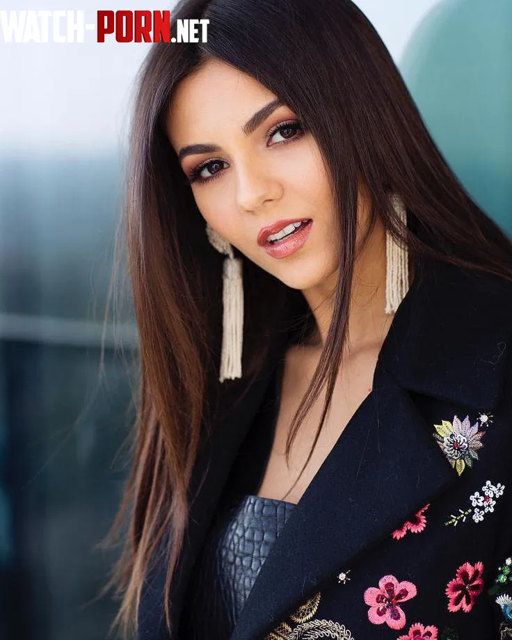 Victoria justice by Ken789gh