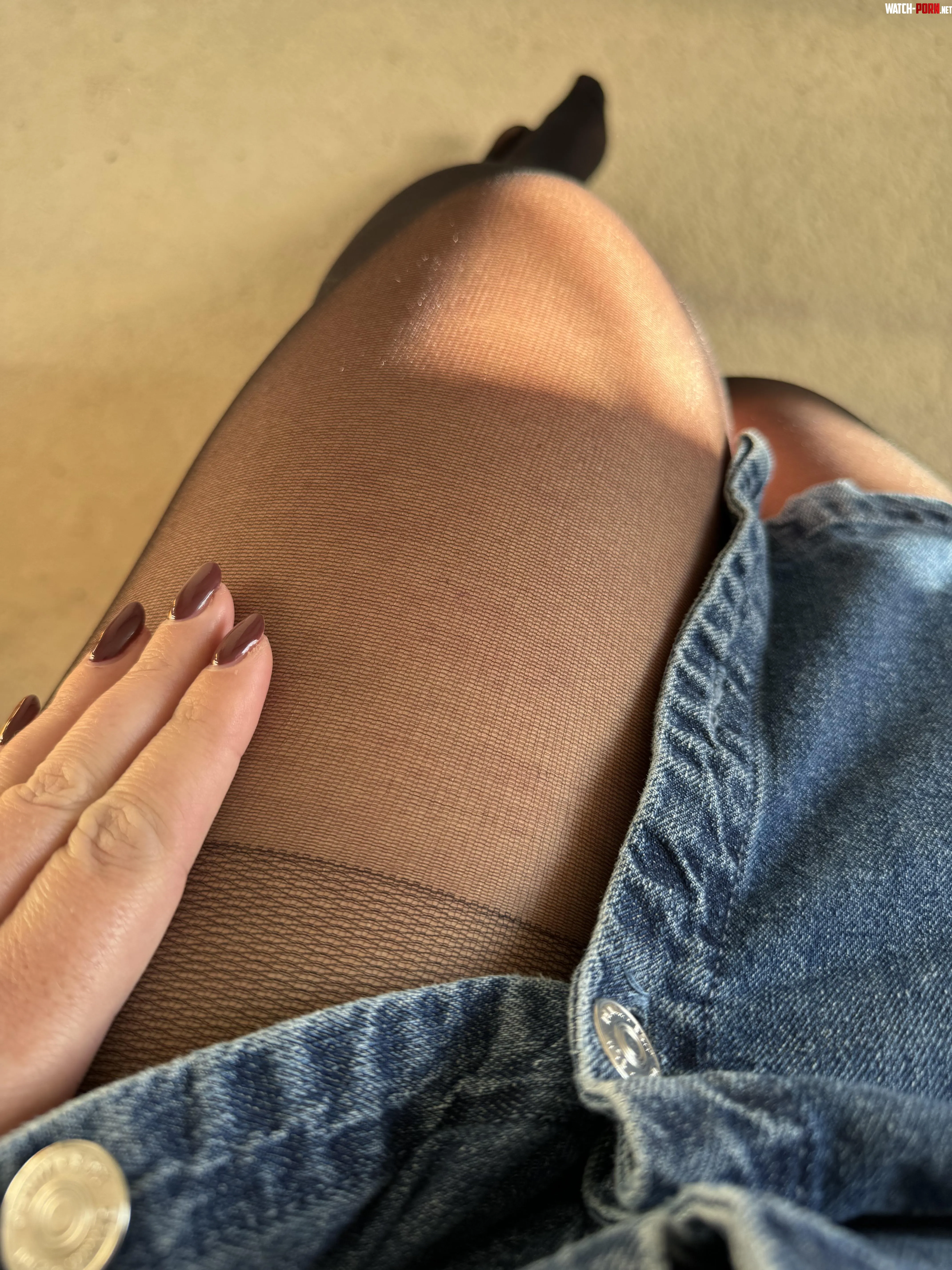 Something so sexy about wearing pantyhose  by BlondeBritney30