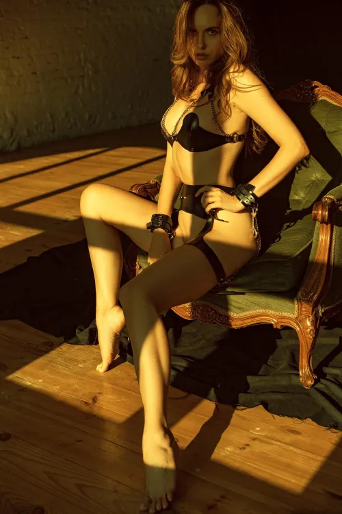 Thumbnail Seductive Moves: Grinding in Leather with theonecursed