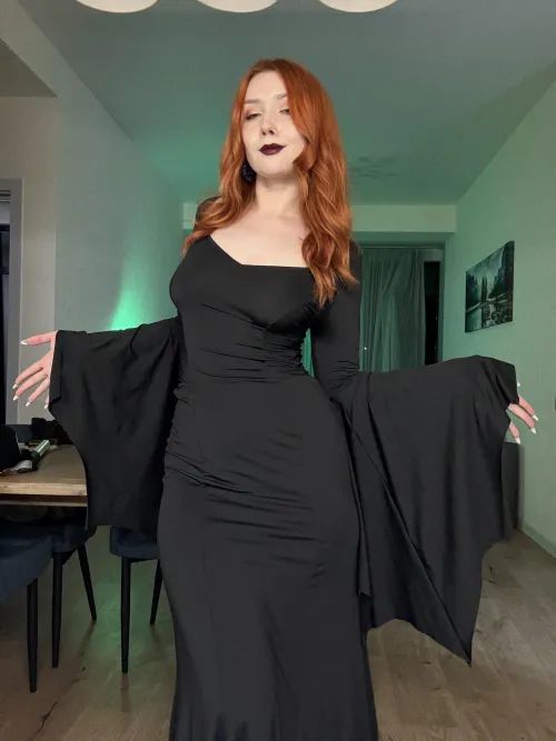 Thumbnail Perfect Witch Dress for Stunning Tight Dresses