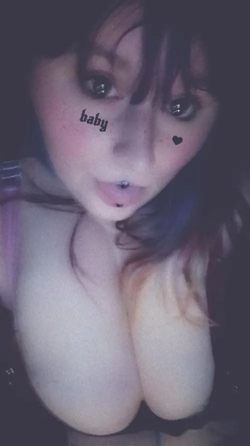 Thumbnail Seductive Snap Story: Big titty goth selling GhostGirl0624 by LivingDeadGirl62402
