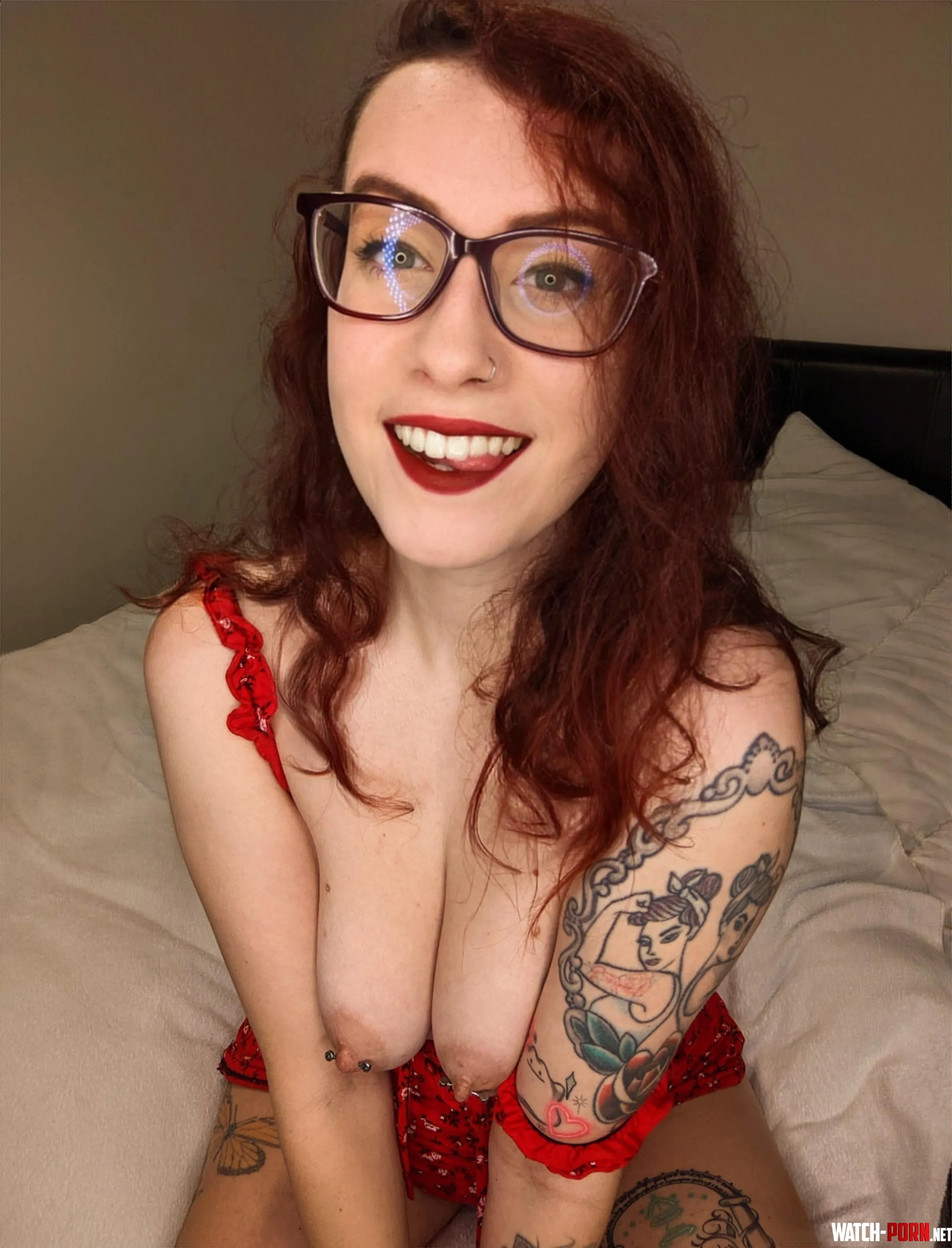 Hope you dont mind if I get red rings around your dick by ViolaStormxxx