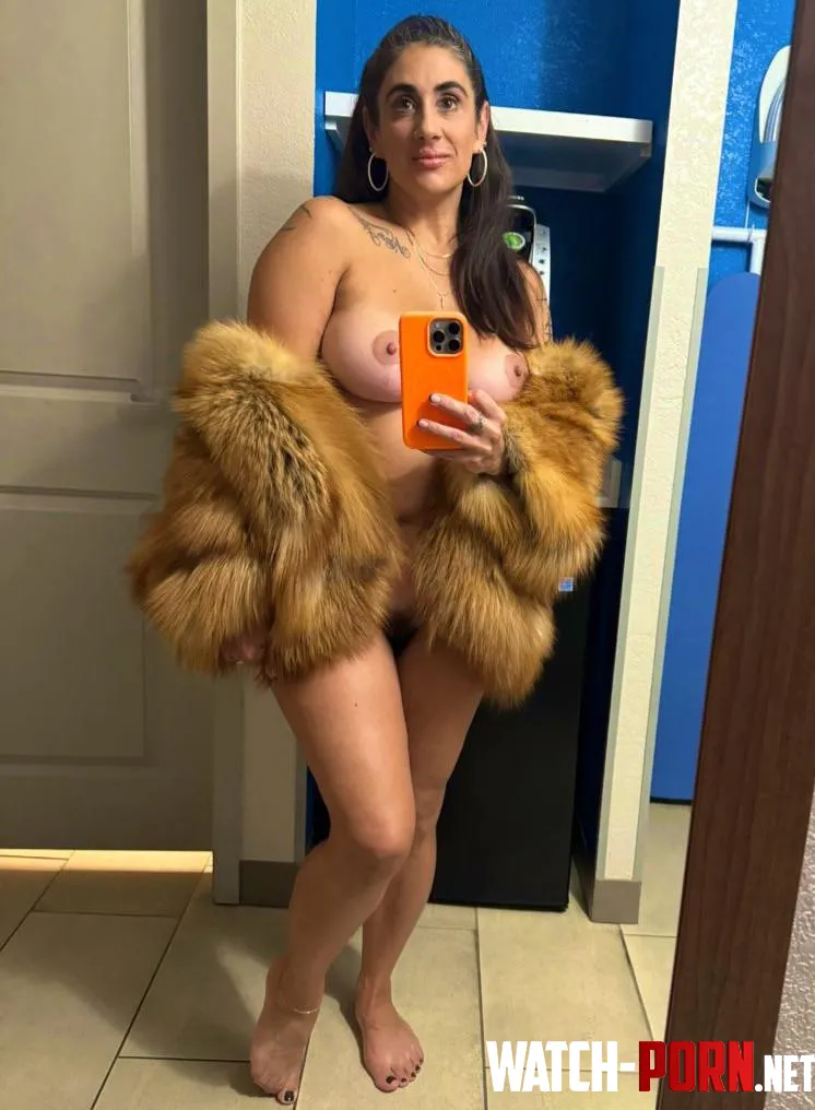 Sexy Saturday Selfie and Im being a very slutty Wife in a cheap hotel  by FullBushHotwife