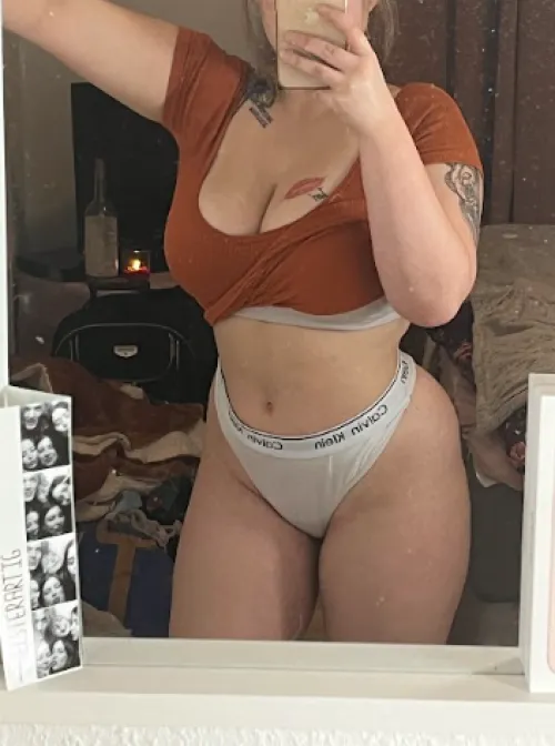 Thumbnail Craving Love: DreamyDoll_4's Chubby Journey