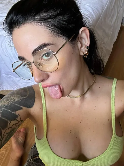 Thumbnail Basking in Sexy Daringness Today with Appropriate_Tie9713's Cleavage