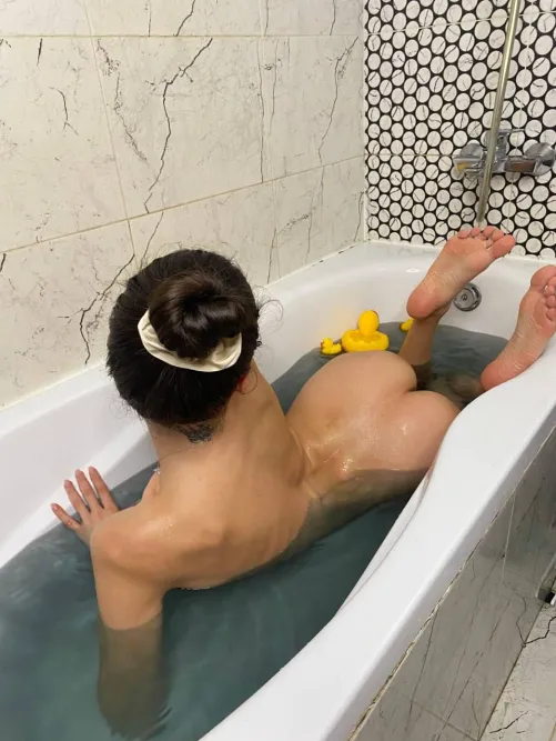Thumbnail Exploring Shower Aspects: An Insightful Look