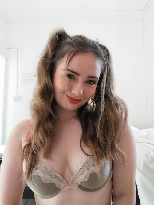 Thumbnail Get Ready to Cum: Delve into OnlyFans101 with maisiejade