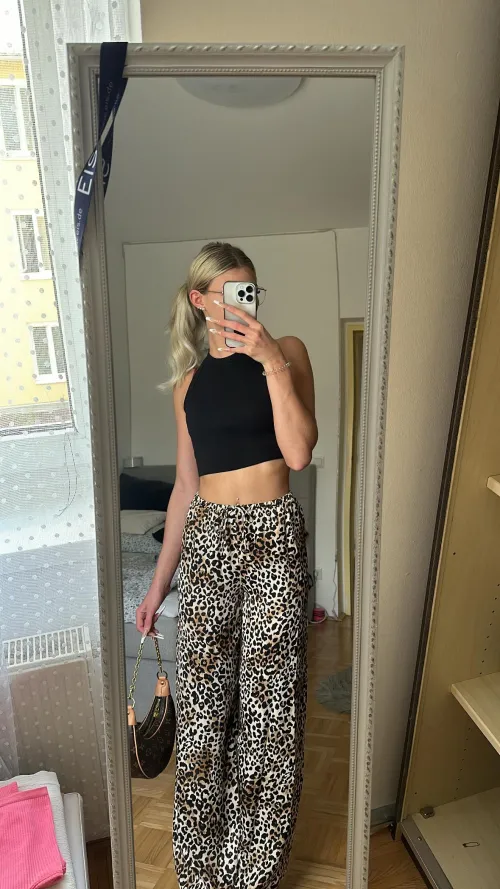 Thumbnail Stay Comfy and Stylish with These Top Picks | onlyylisha
