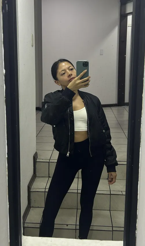 Thumbnail Emiliazealonly's Casual Sunday on OnlyFans