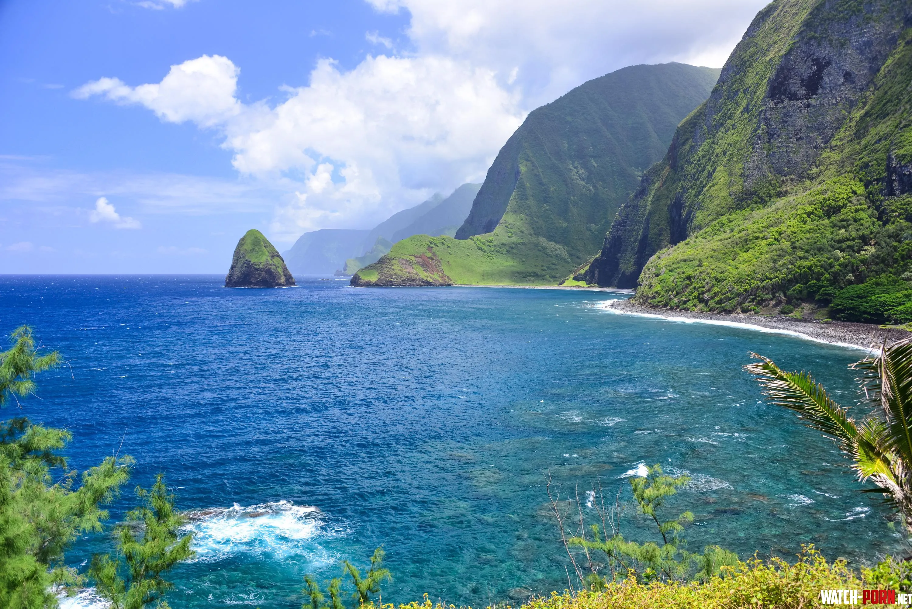 Kalawao Molokai Hawaii  by colapepsikinnie